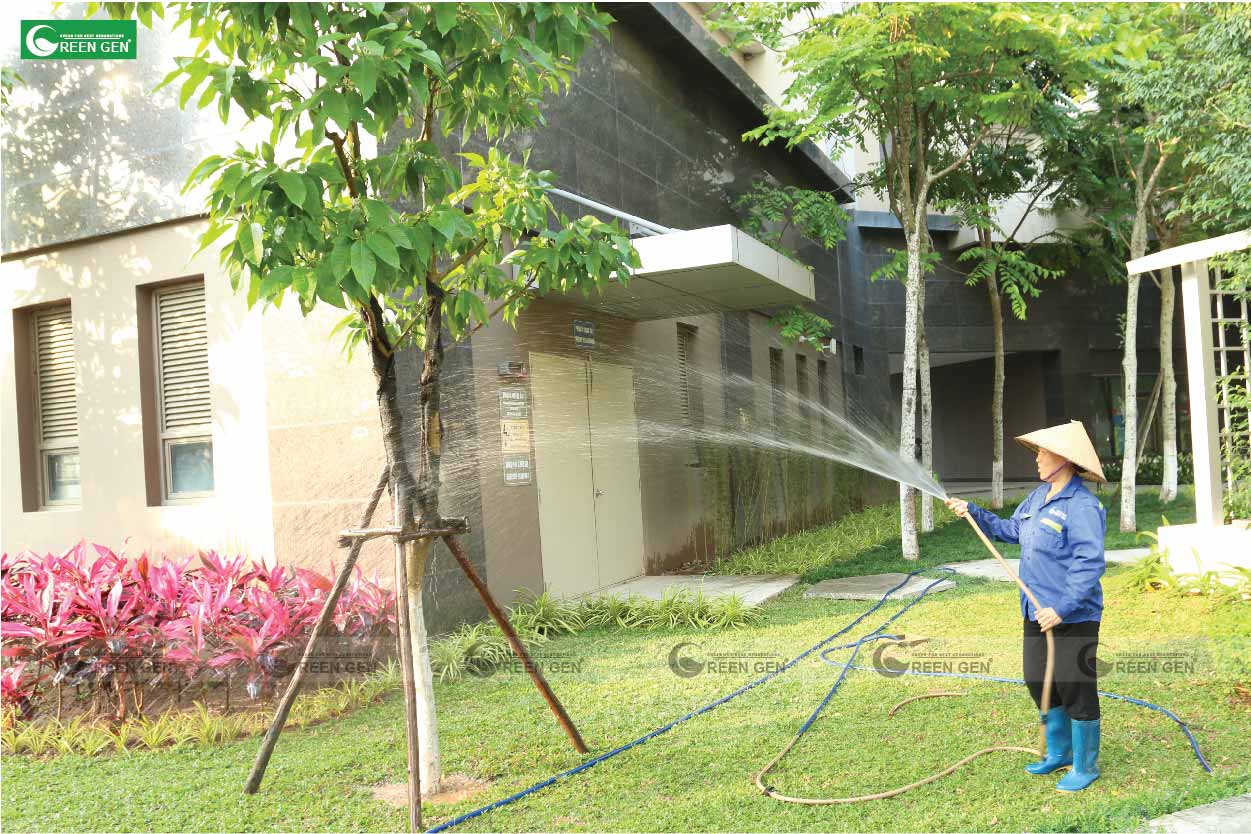 /Upload/du-an/cham-soc-cay-xanh-canh-quan-san-vuon-05-copy1